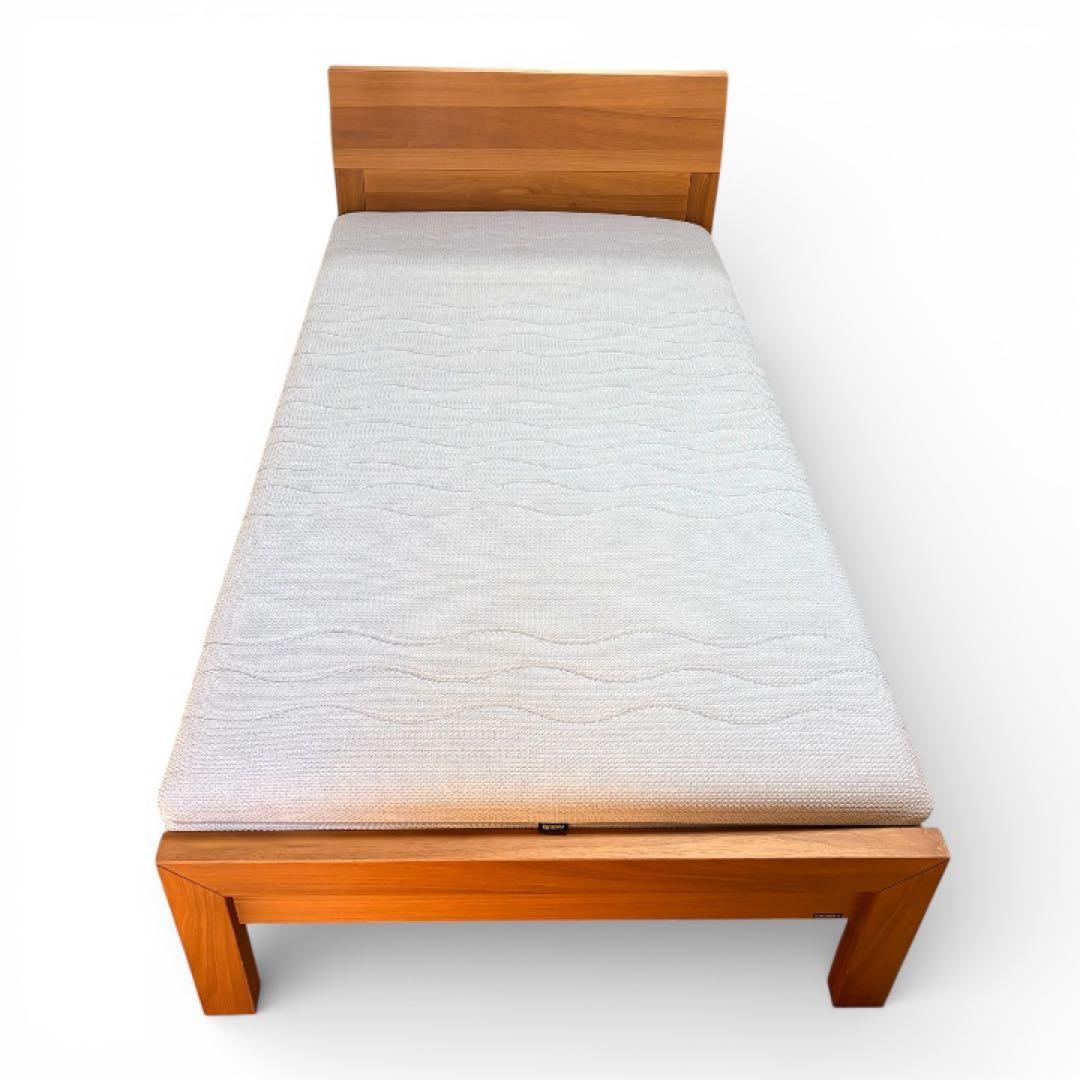 カリモク シングルベッド＋ヒュルスタ製ウッドスプリング＋カリモク マットレス