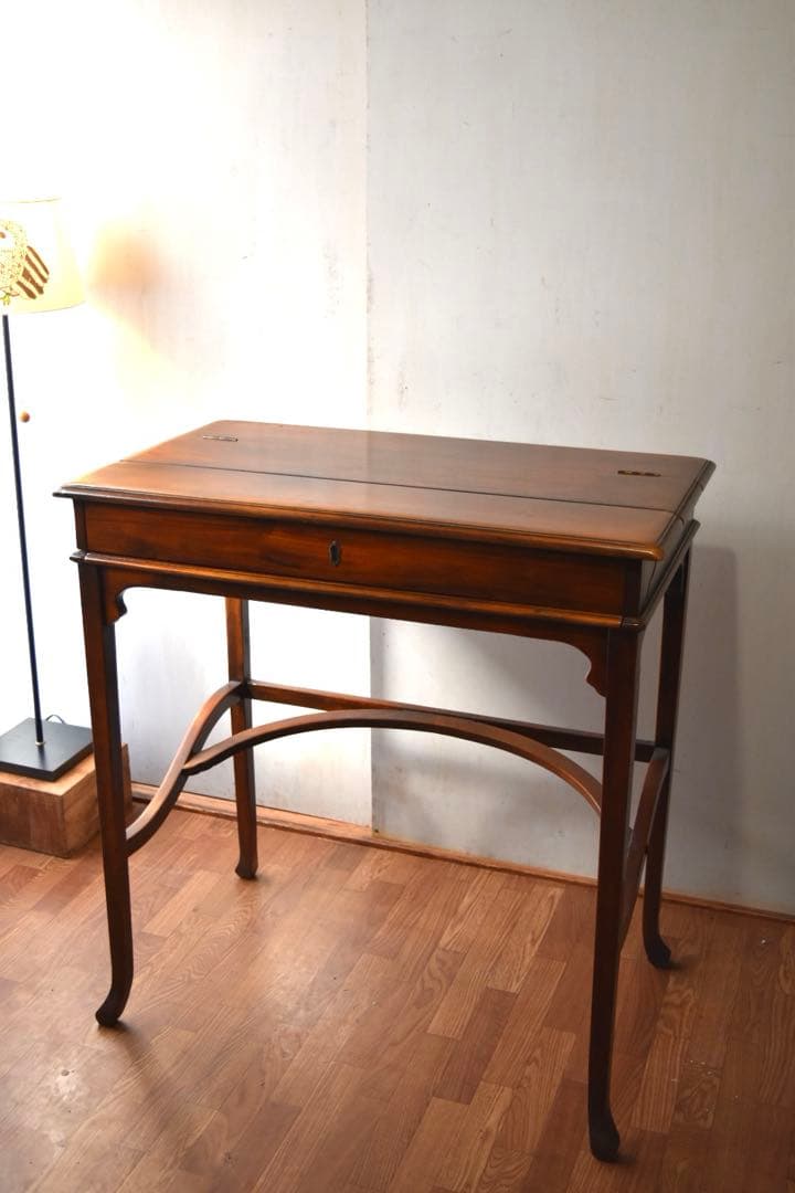 家具 Theodore Alexander Desk
