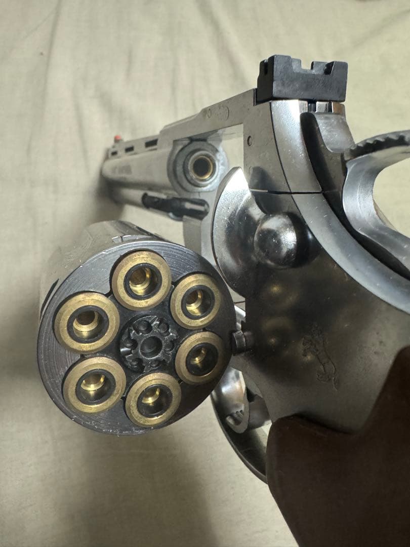 マルシン　コルト/アナコンダ6インチ xカートリッジ6発　ほぼ未使用