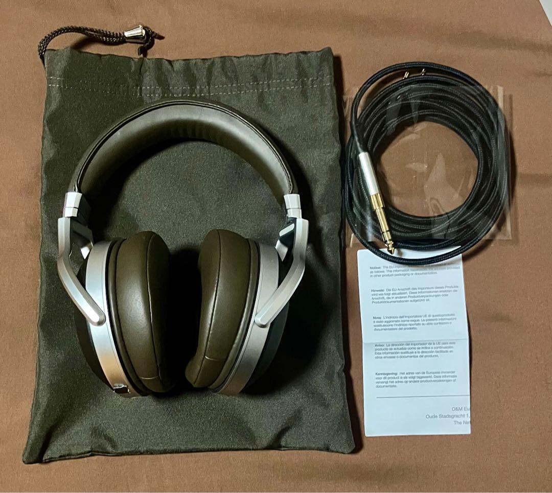 DENON AH-D5200 オーバーイヤーヘッドフォン　デノン