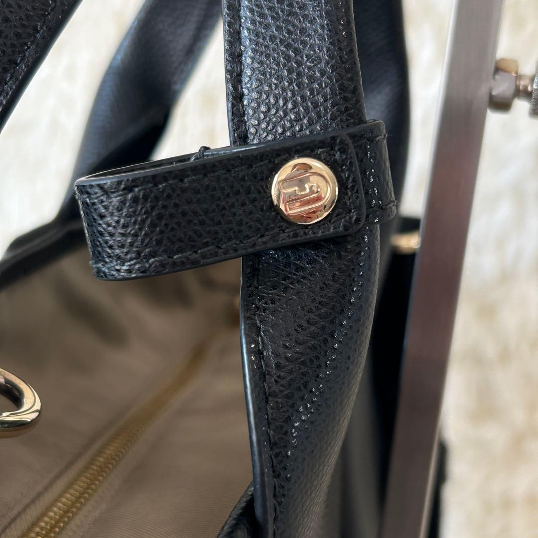 FURLA PIUMA フルラ　ピューマ　ショルダー　M ナイロンバッグ　黒