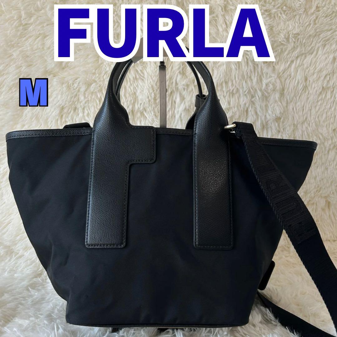 FURLA PIUMA フルラ　ピューマ　ショルダー　M ナイロンバッグ　黒