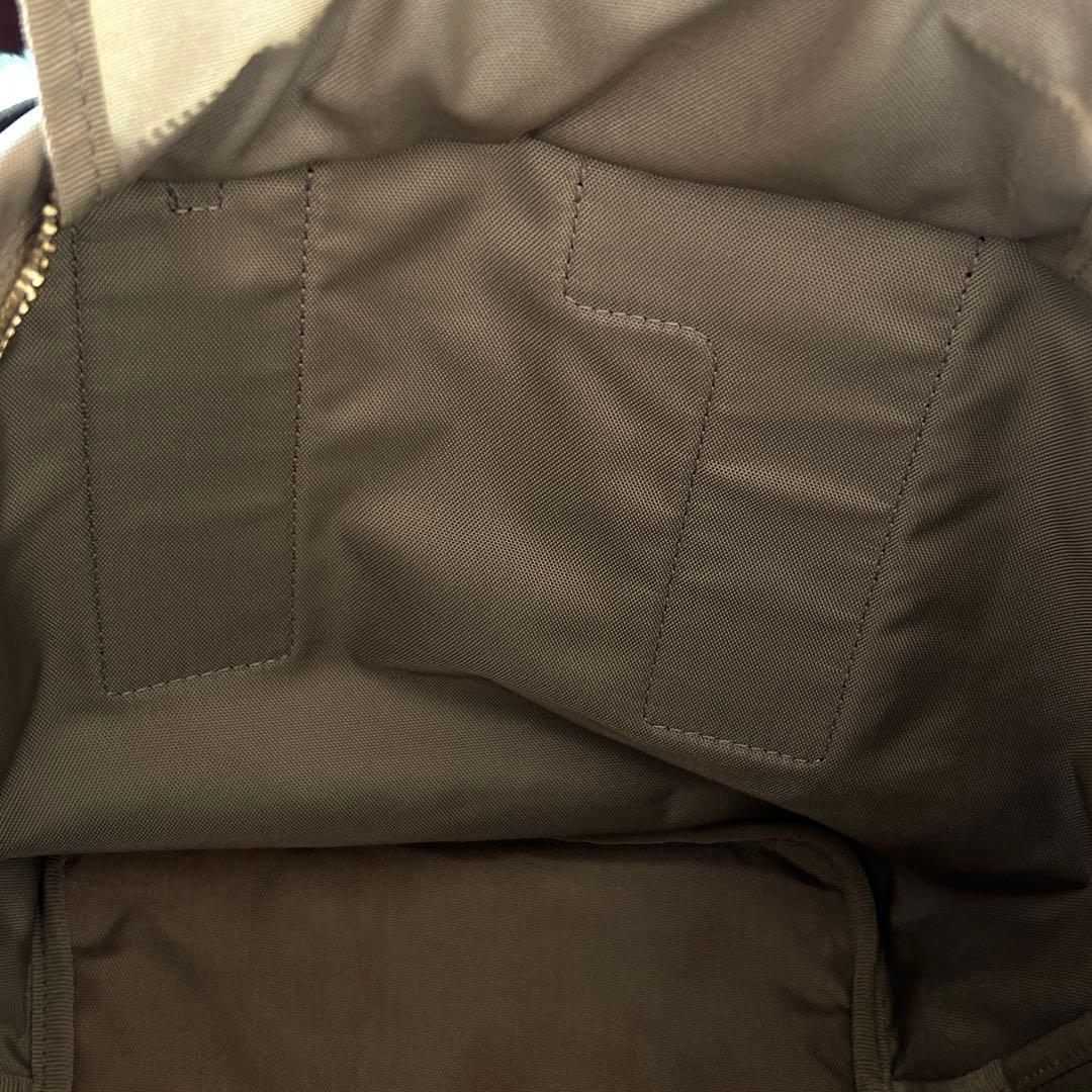 FURLA PIUMA フルラ　ピューマ　ショルダー　M ナイロンバッグ　黒