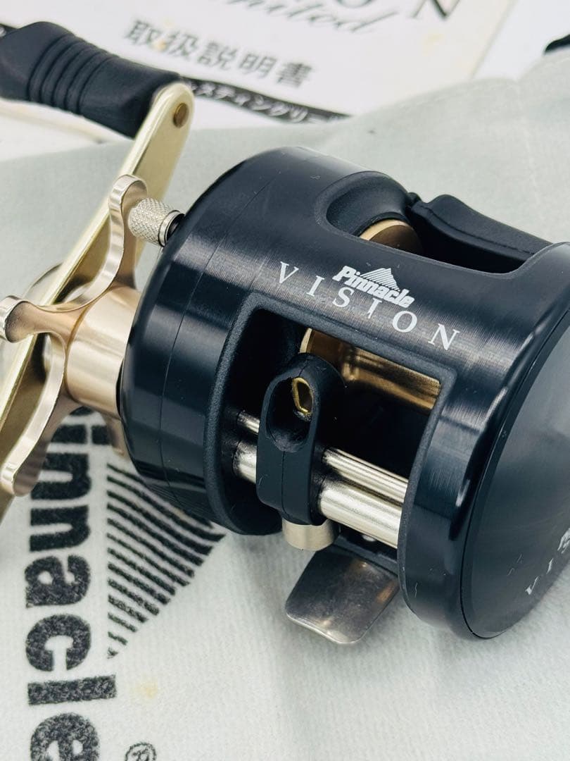 【極美品/箱付】ピナクルビジョン Pinnacle VISION ブラック