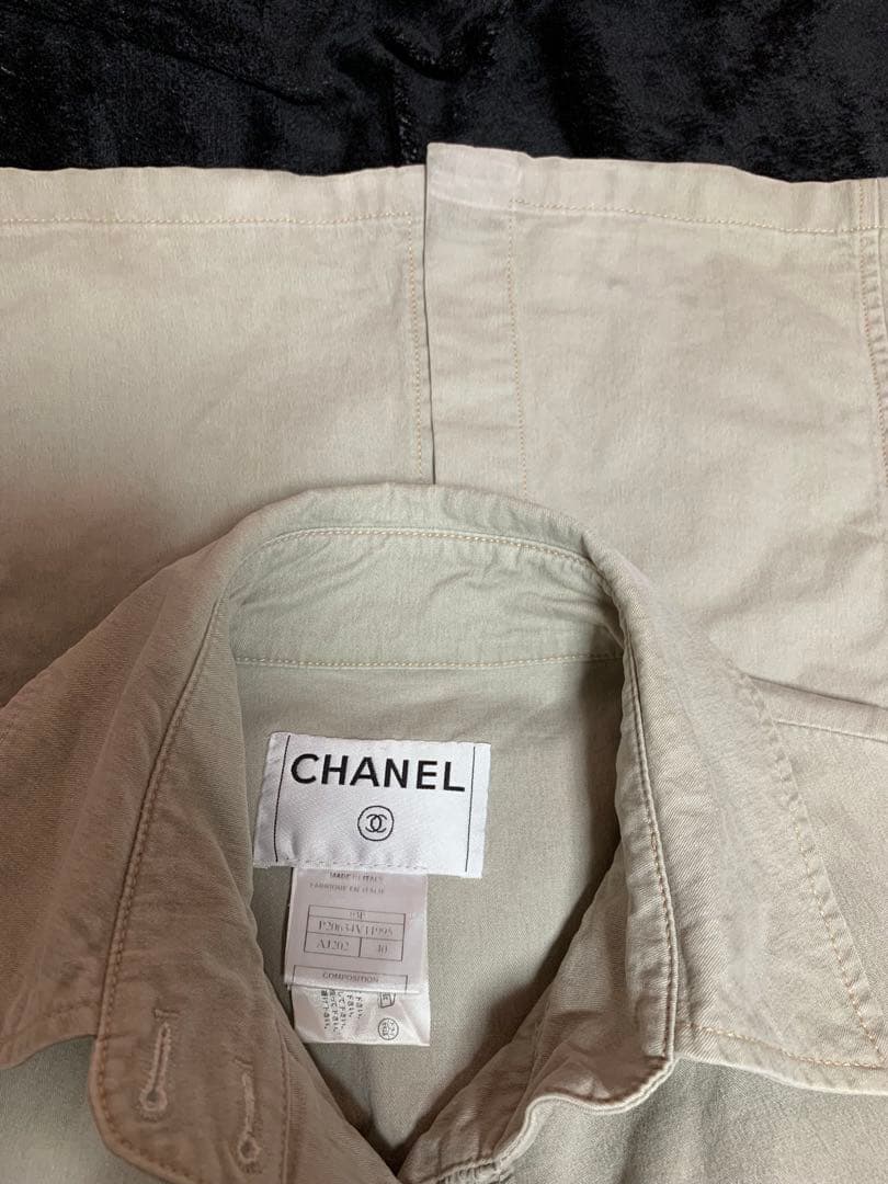 CHANEL 今の季節にピッタリライトグレー コート 38