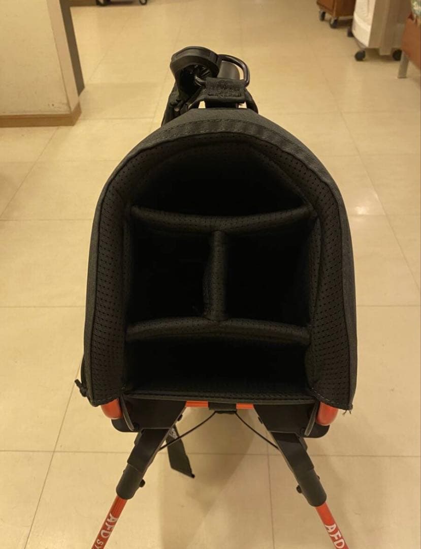 超美品アーマーインARMOURIN PRO MODEL8.5 キャディバッグ