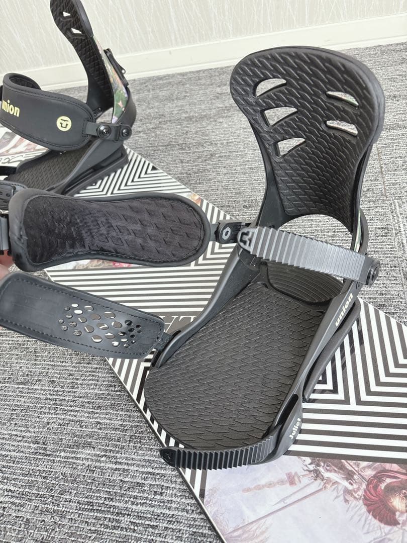 20超美品❗️超豪華❗️HOLIDAY× UNION スノーボードセット★141cm