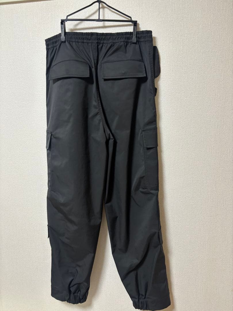 ピッチョーリ期　VALENTINO ブラック カーゴパンツ