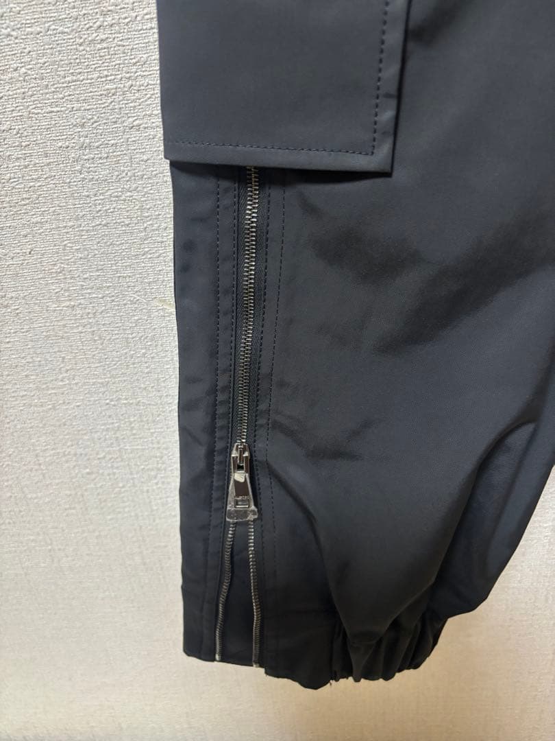 ピッチョーリ期　VALENTINO ブラック カーゴパンツ