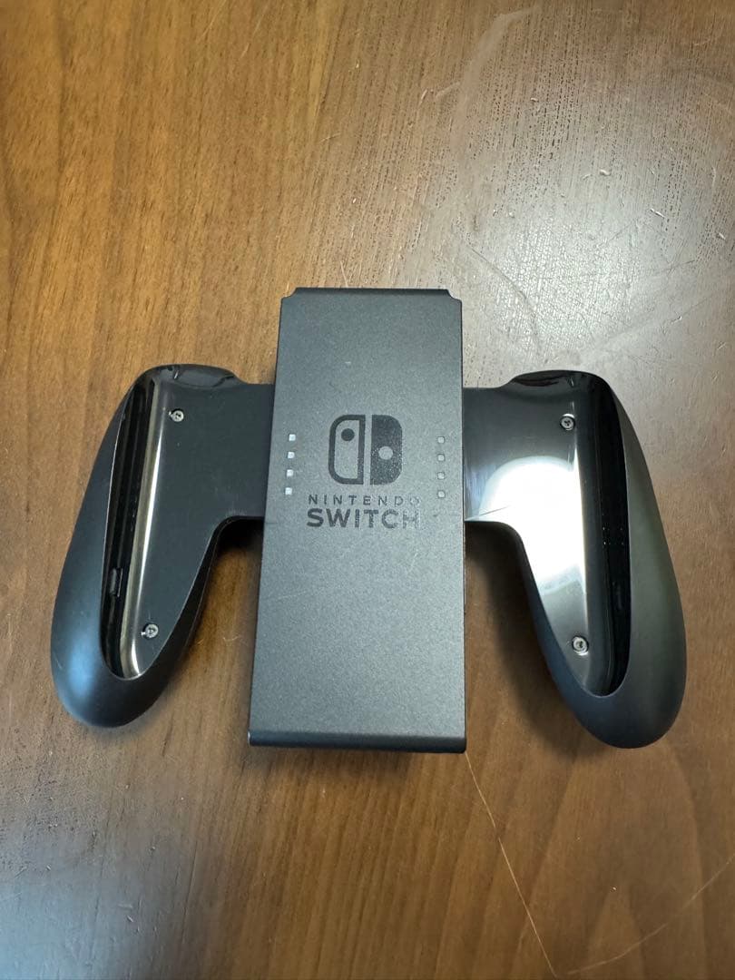 Nintendo Switch 本体および周辺機器