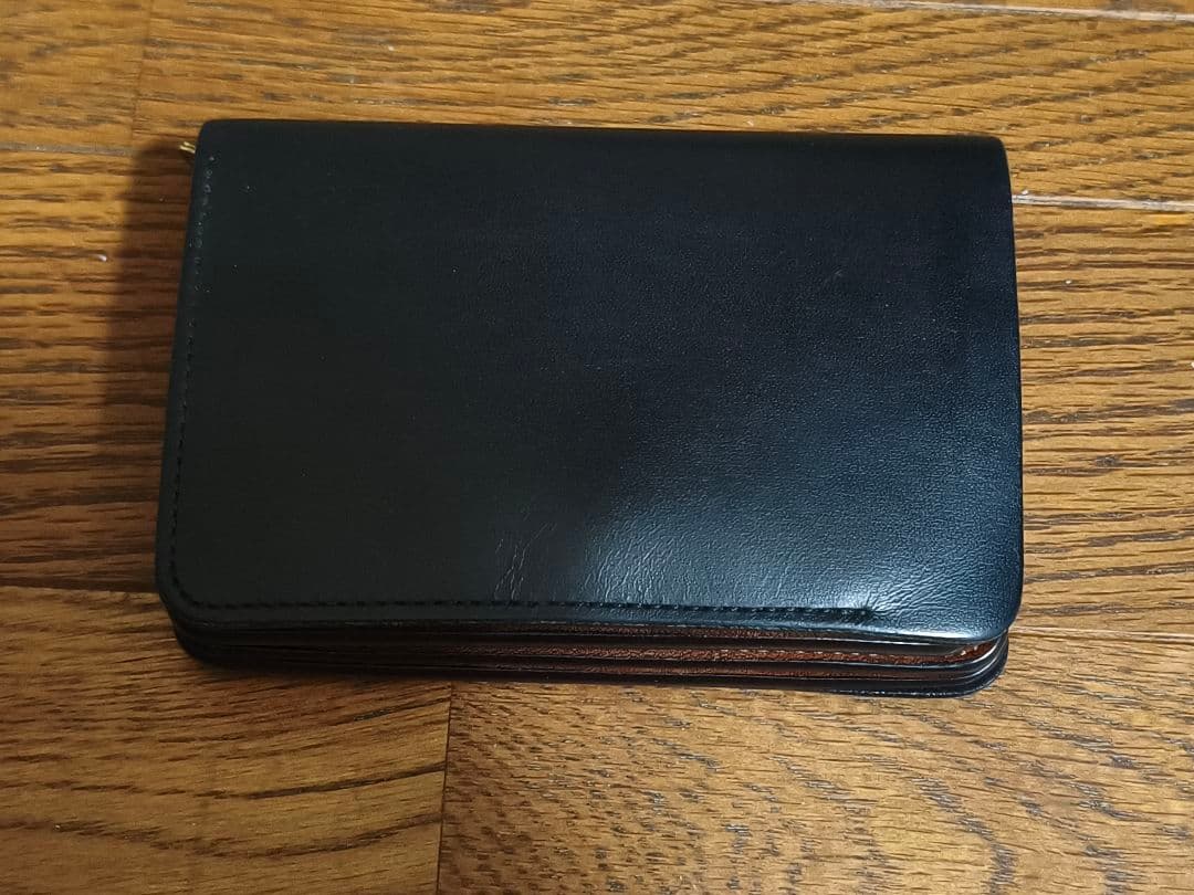 forme short wallet　Crispell calf