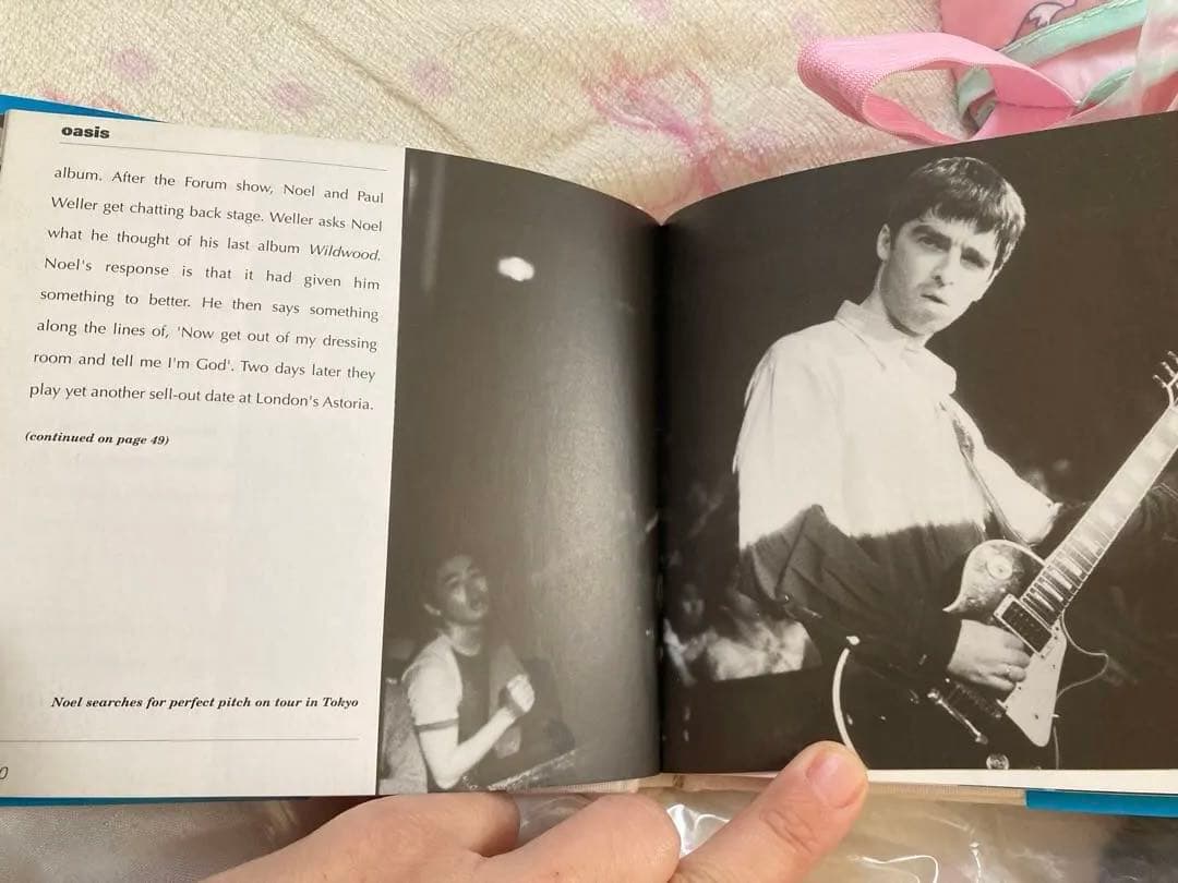 Oasis 洋書 写真集／How Does It Feel? 希少・ヴィンテージ