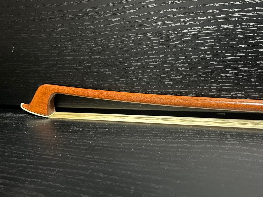 h*s様 チェロ弓　恐らくFinkel Allegro