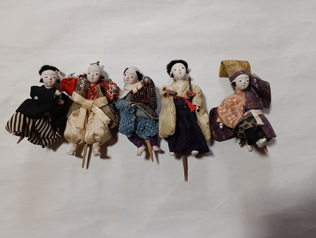 小さな市松人形達