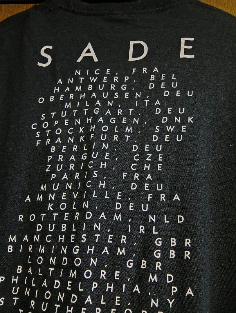 sade ソルジャーオブラブtシャツ