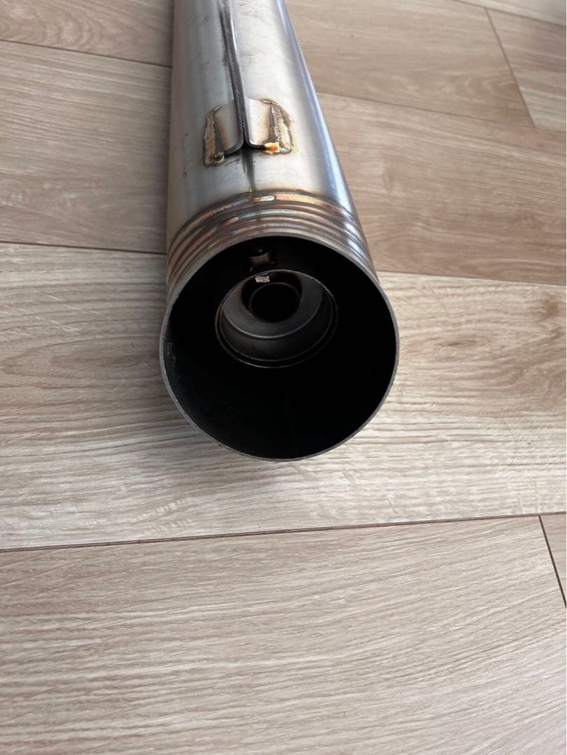 リンパーツBreathing GP Racing マフラー　グッドレザー