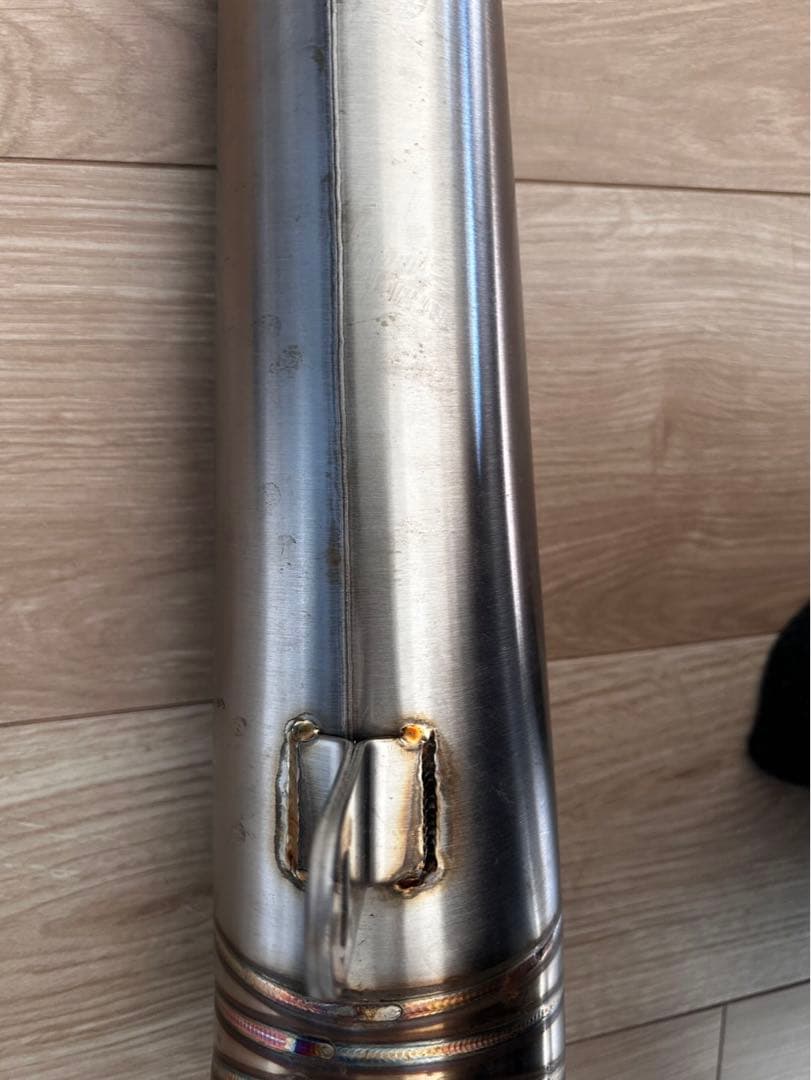 リンパーツBreathing GP Racing マフラー　グッドレザー