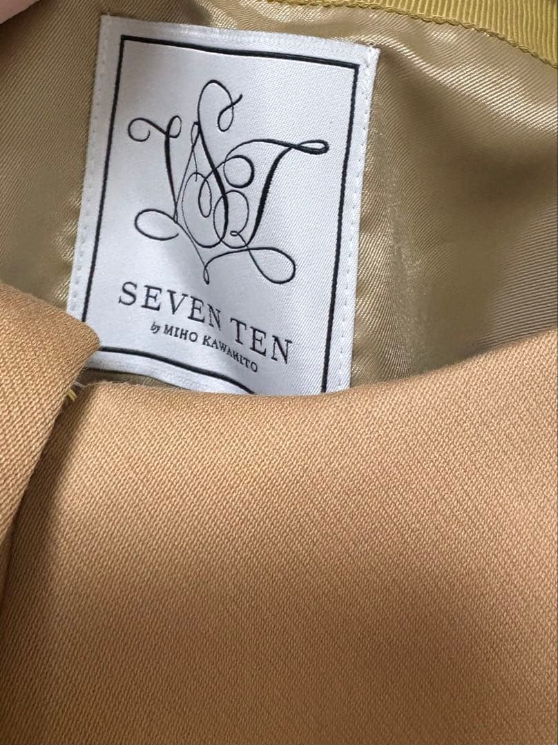 セブンテンダブルクロスフレアショートコートM ベージュ