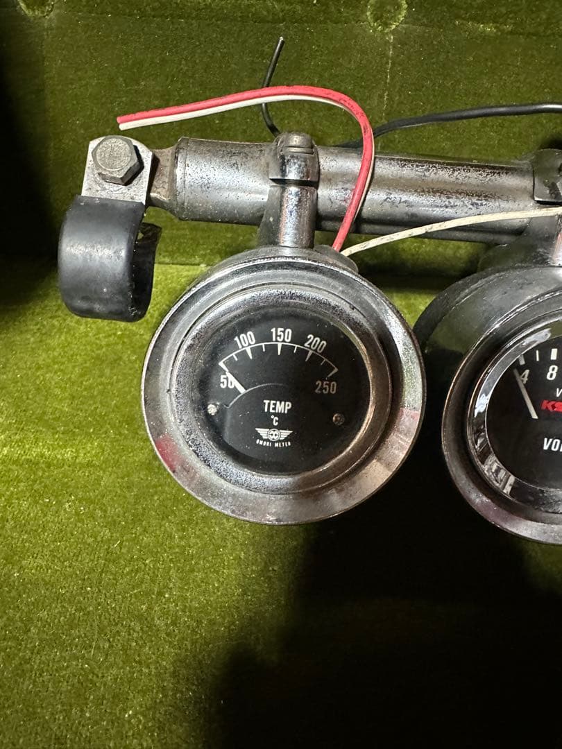 ハーレー　ショベル　FLH 1982 ビンテージ　メーター　6連