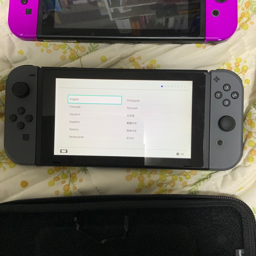 Nintendo Switch 本体 x 3台ジョイコン付き