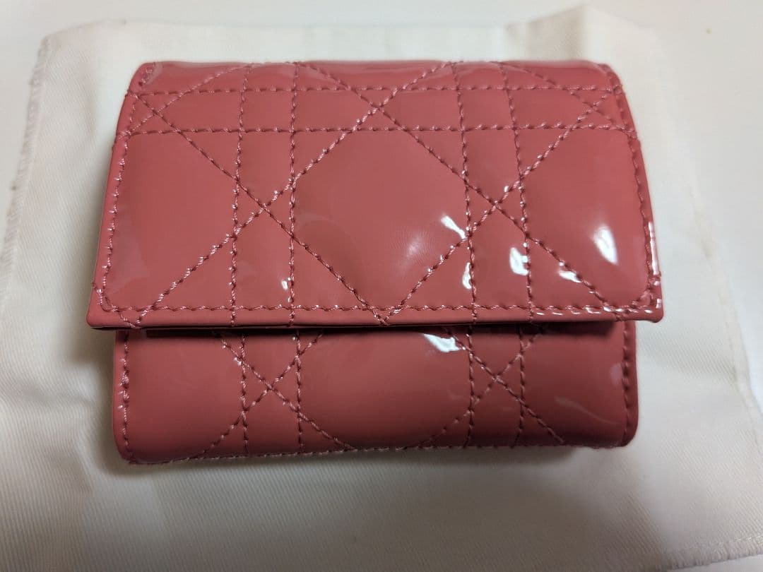 Christian Dior 三つ折り財布 ピンク【新品未使用】