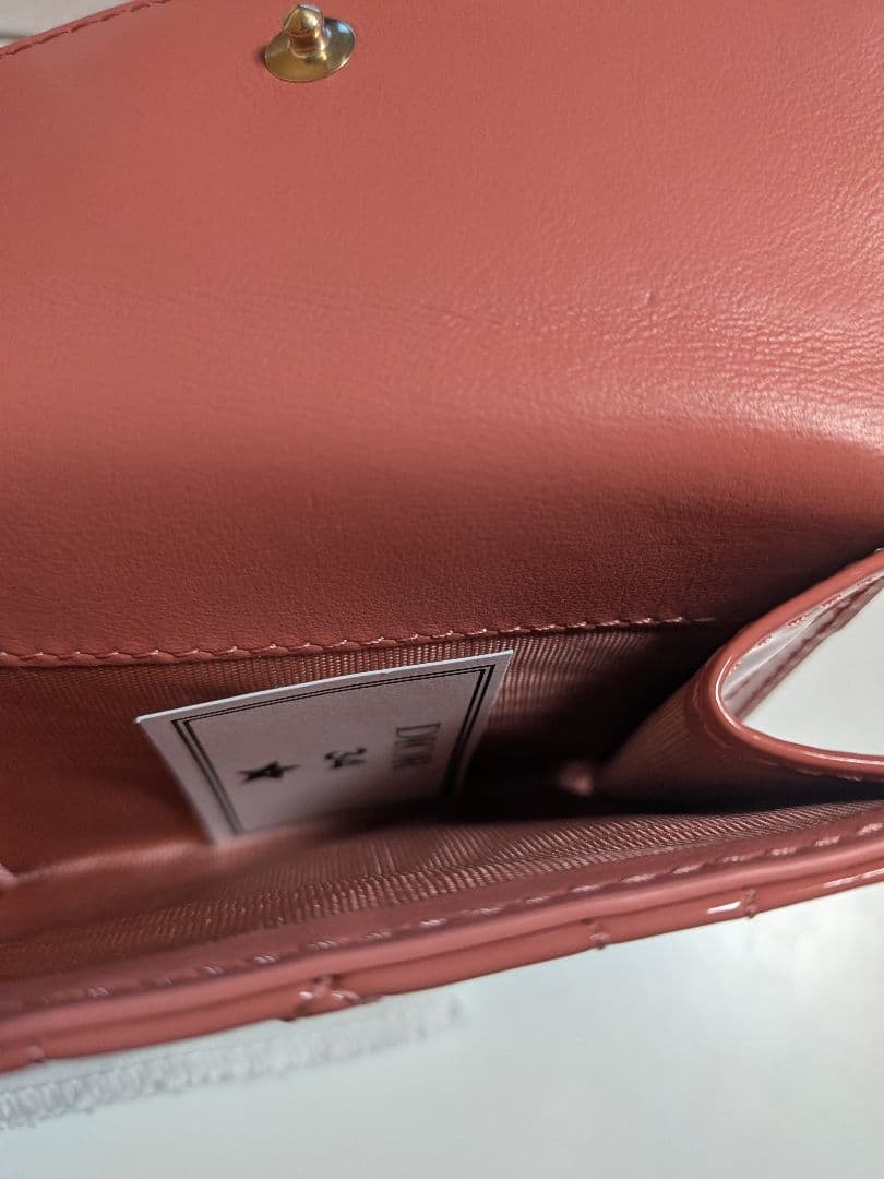 Christian Dior 三つ折り財布 ピンク【新品未使用】