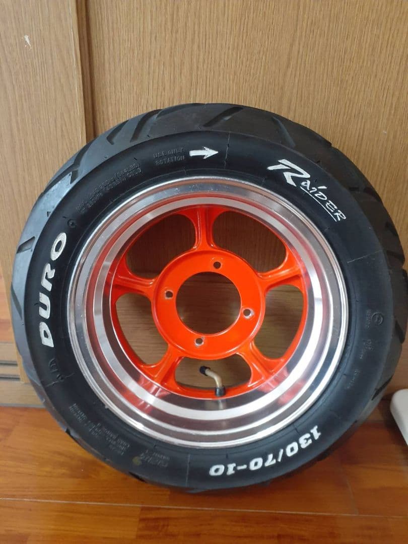 キャストホイール、ワイドホイール4J10インチ、モンキーシャリー。