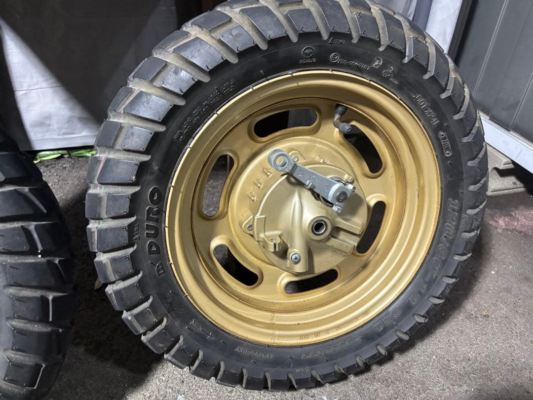 エイプ100 タイヤホイール　ハブセット エイプ50