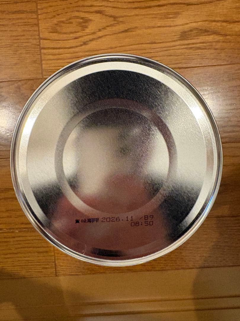 WAKODO 粉ミルク 6缶おまけ付き 賞味期限2026年9月と2026年11月