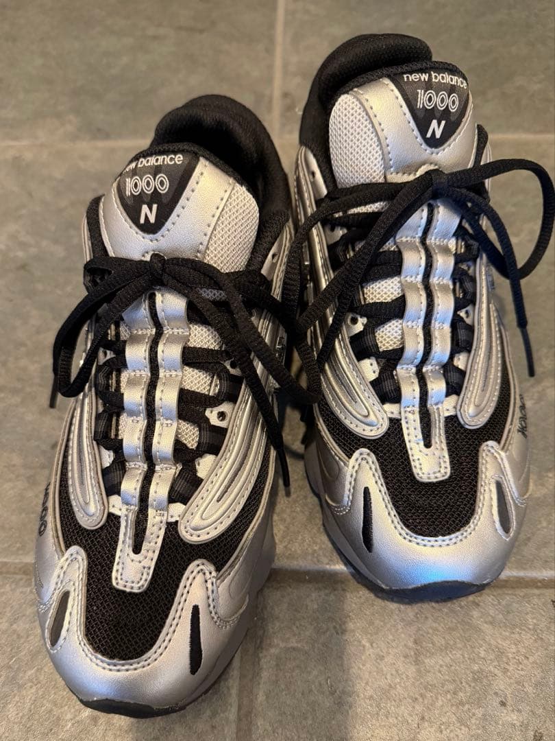 ニューバランスM1000
