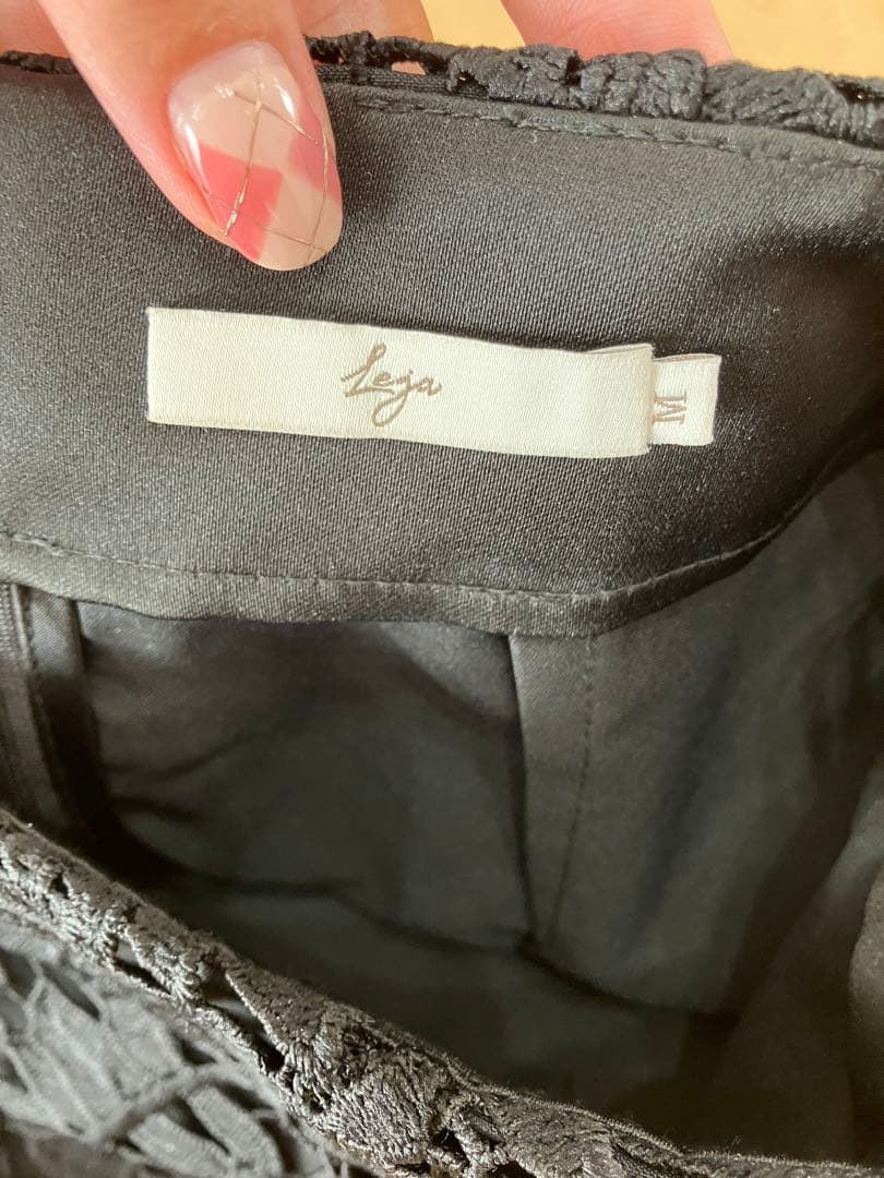 【LEJA】 リーフレースカラースリットスリーブ｜ラインセット アップワンピース