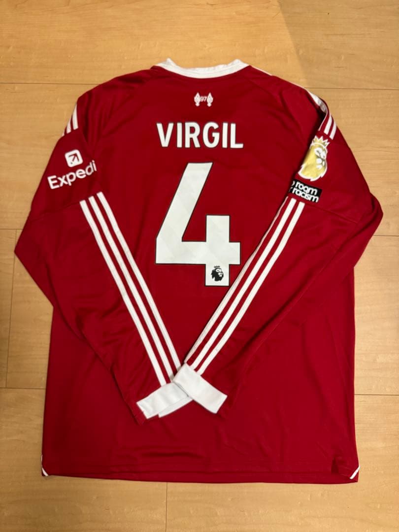 リバプールFC　25/26ホーム　4番　ファンダイク