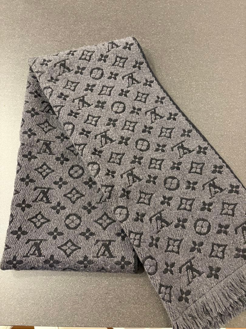 LOUIS VUITTON モノグラム マフラー