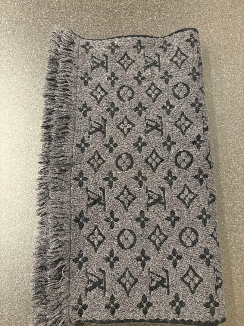 LOUIS VUITTON モノグラム マフラー
