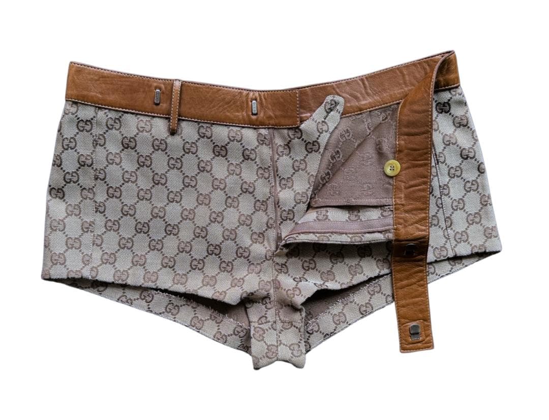 GUCCI レザー トリム付き GG キャンバス ショートパンツ サイズ38