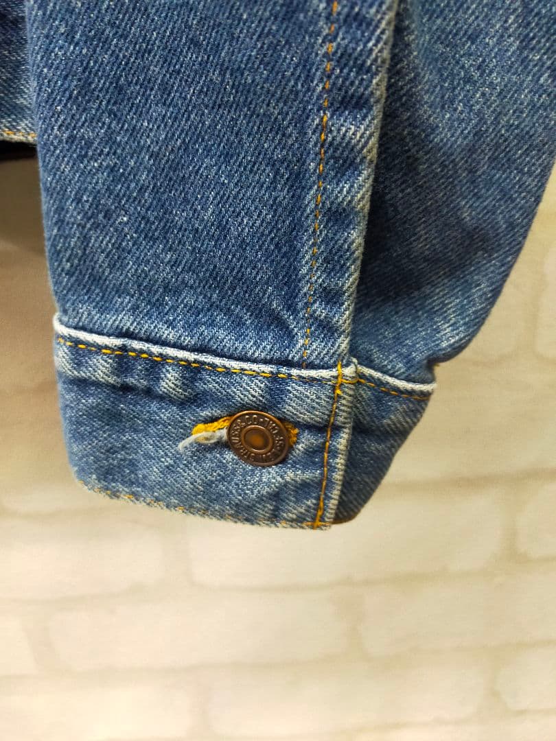 90s LEVI'S　70505-0217　USA デニムジャケット　リーバイス