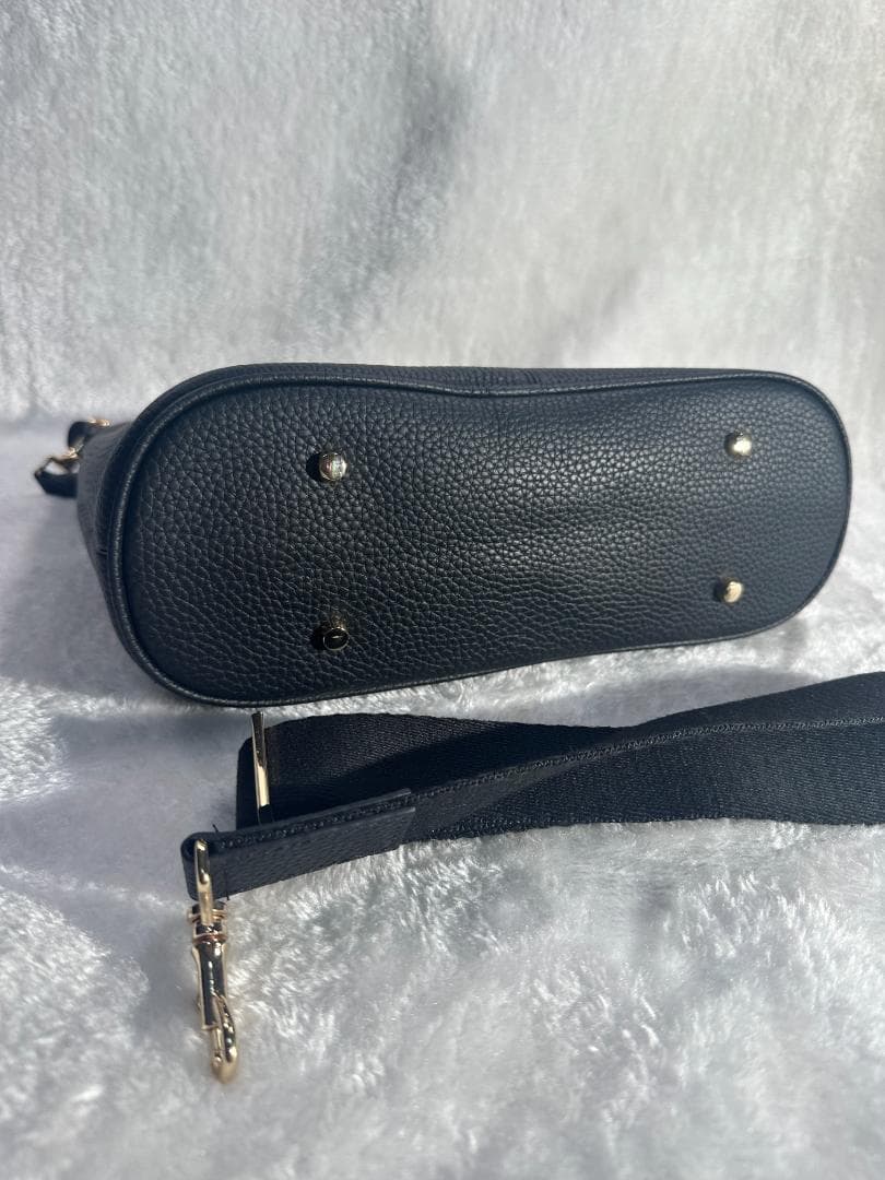 ATAO アタオ　ウィークエンド　ショルダーバッグ　レザー　ブラック