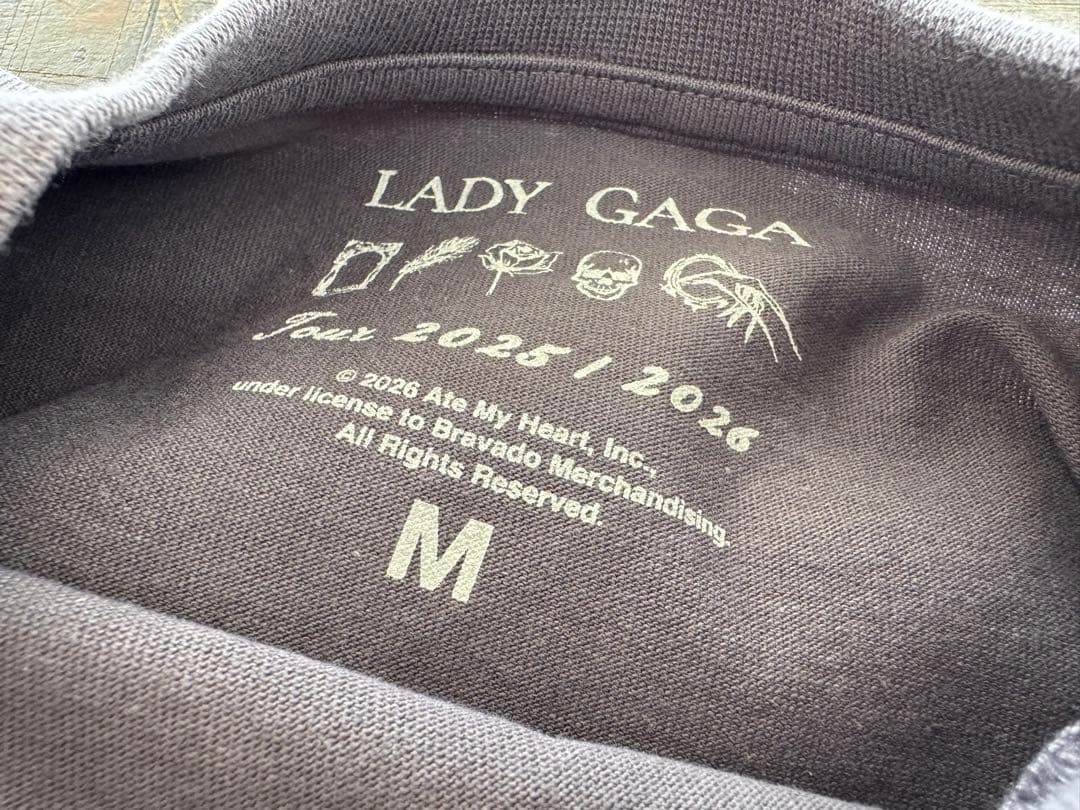 (新品)レディーガガ VIPGOLD 最前列 ABRA Tシャツ M〜最安値〜