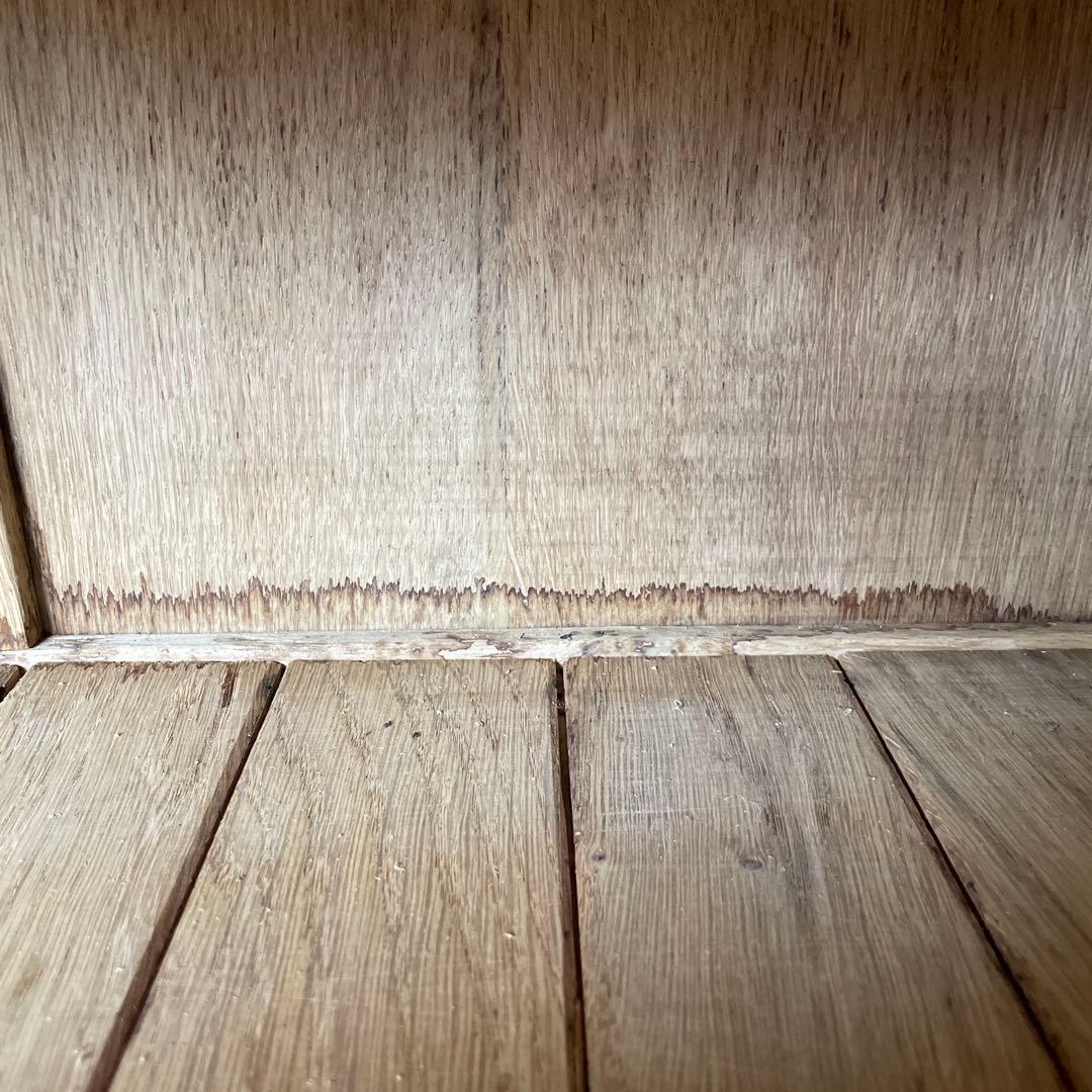 ビンテージ ドロワーコンソールキャビネット 剥離