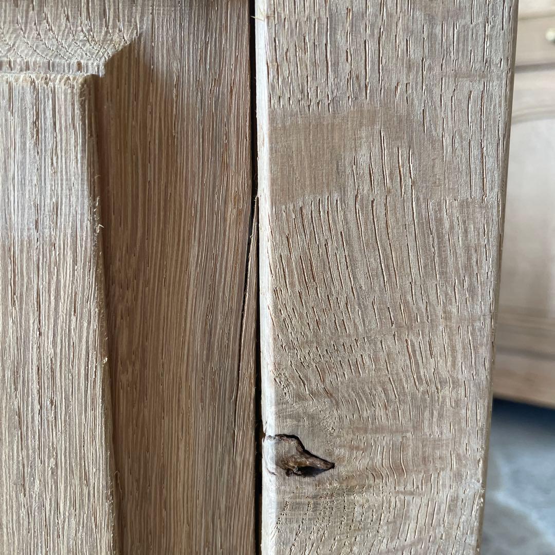 ビンテージ ドロワーコンソールキャビネット 剥離