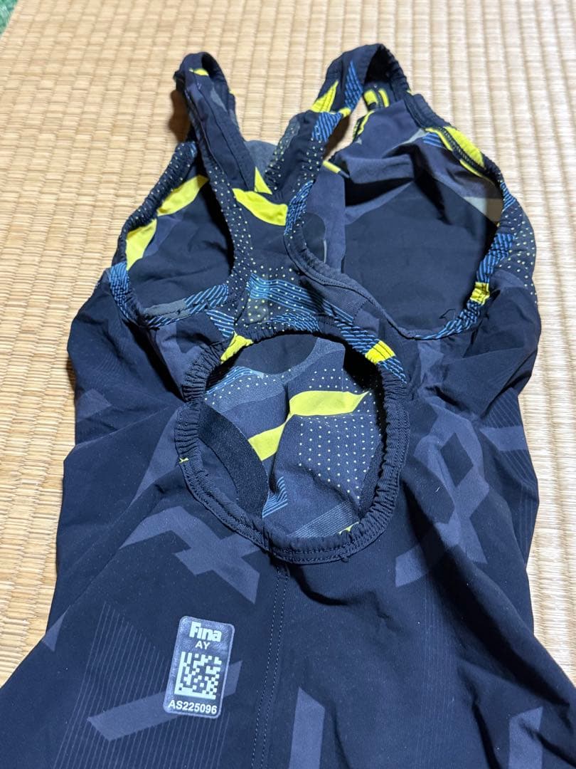 美品　アシックス　高速水着　競泳水着　トップインパクト　M