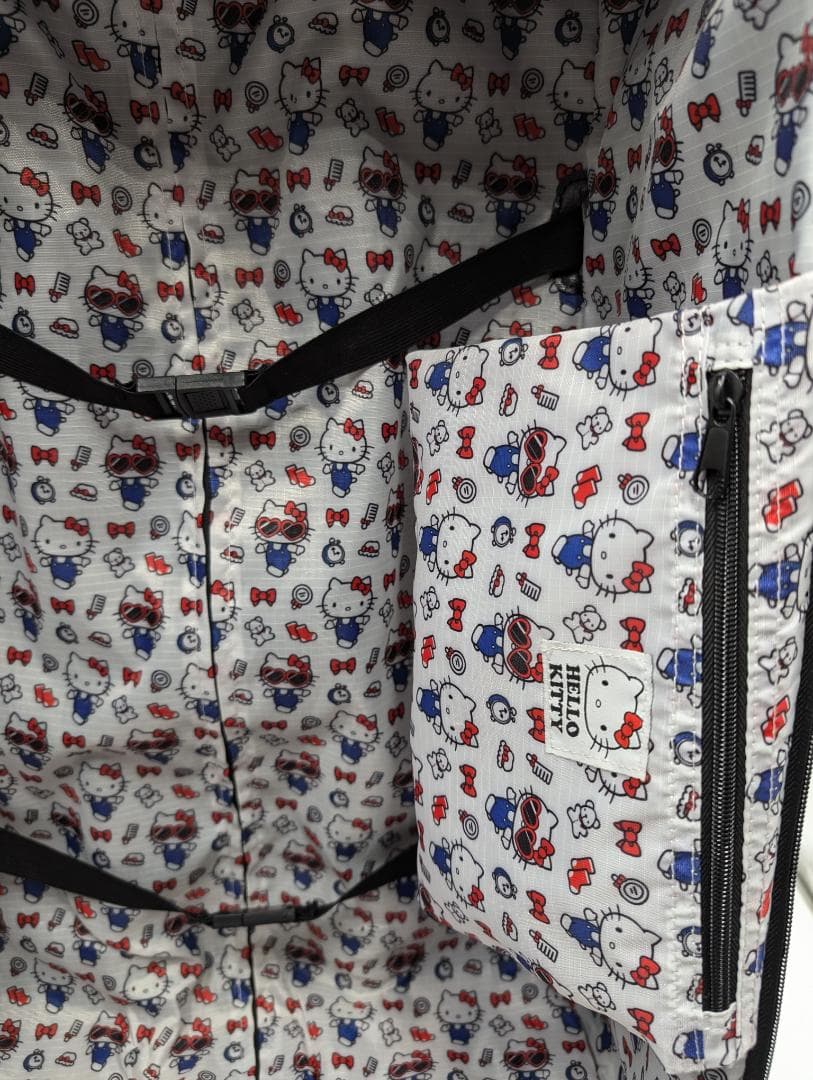 極美品　キティーちゃん キャリーケース　キルティング　サンリオライセンス正規品