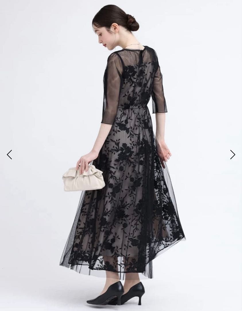 Rire Fete チュールレイヤードフラワー刺繍ドレス　ブラック　9号　結婚式