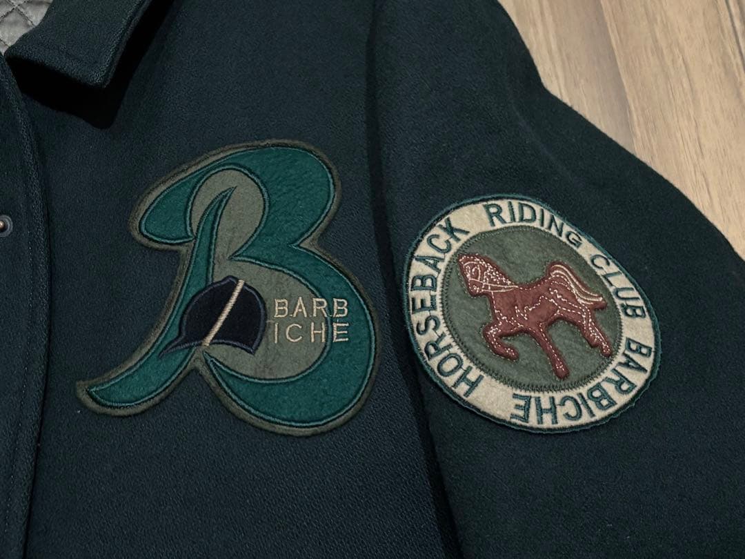 Y2K 韓国 Barbiche ウール スタジャン 緑 刺繍 ロゴ