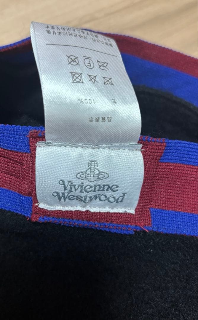 Vivienne Westwood 刺繍　ベレー帽