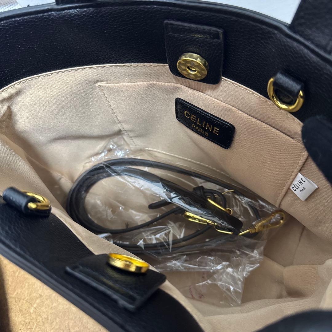 セリーヌ CELINE トリオンフ トートバッグ 黒 ノベルティ