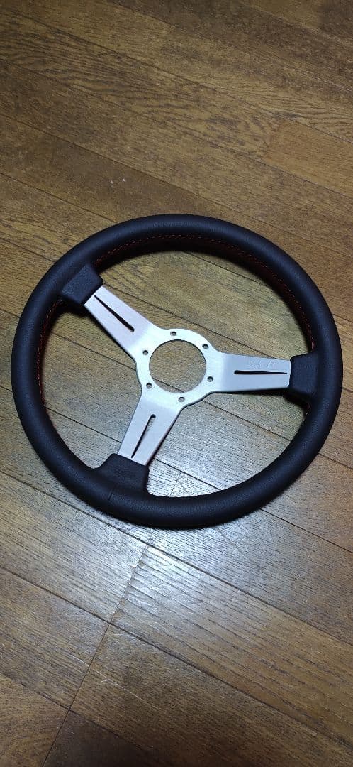 ご依頼者★ステアリング張り替えご依頼分★