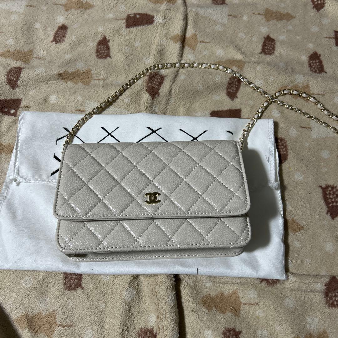 CHANEL チェーンウォレット
