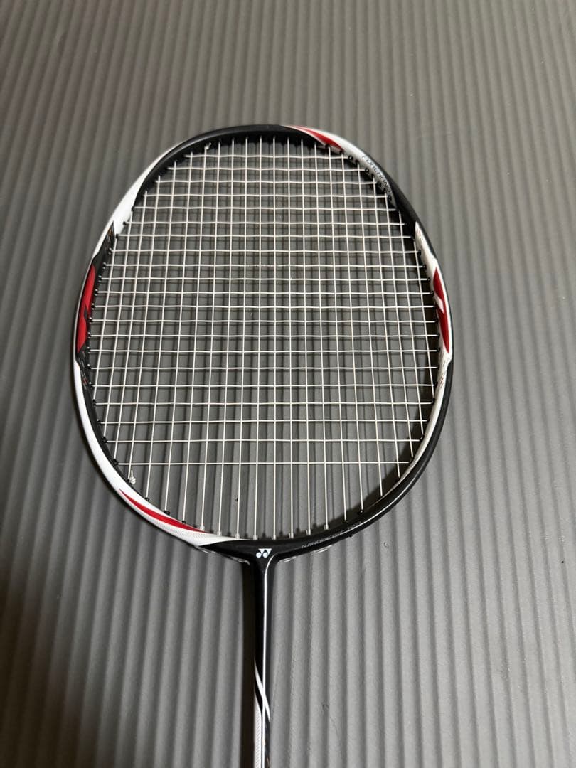ヨネックス　yonex DUORA Z-STRIKE(廃盤品)