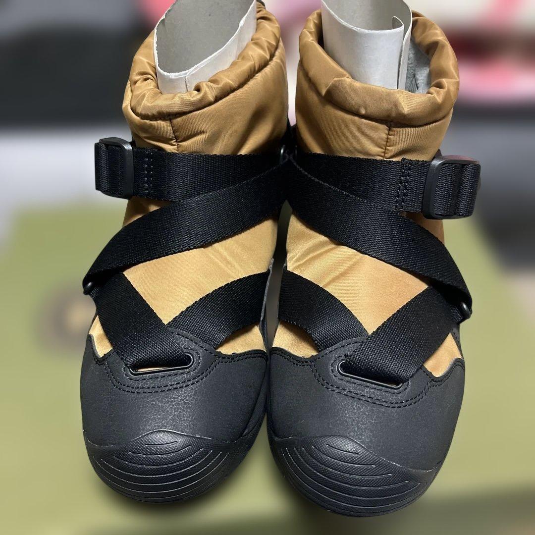 KEEN 撥水性ストラップブーツ ブラウン/ブラック　27.5